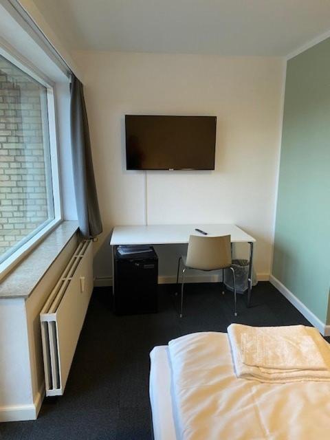 Hotel-b Hotell *